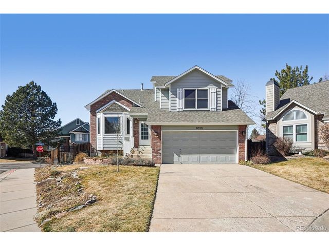 9025 W Arizona Dr, Lakewood, CO 80232