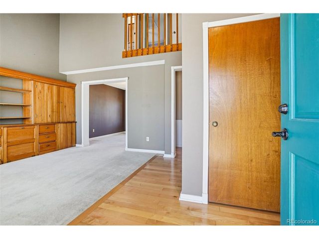 9025 W Arizona Dr, Lakewood, CO 80232