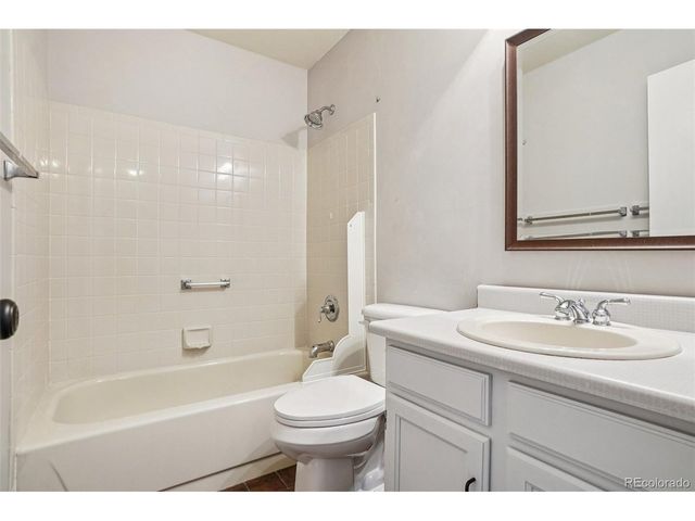 9025 W Arizona Dr, Lakewood, CO 80232