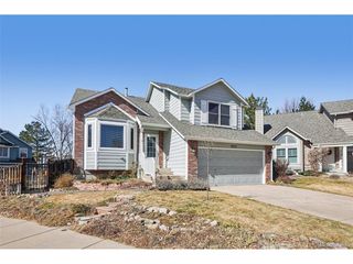 9025 W Arizona Dr, Lakewood, CO 80232