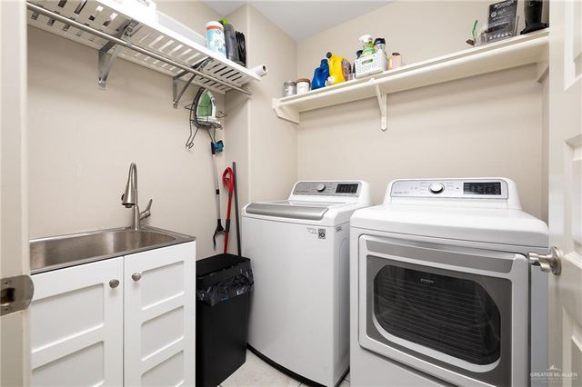 4512 Caddo Lane, Mcallen, TX 78504