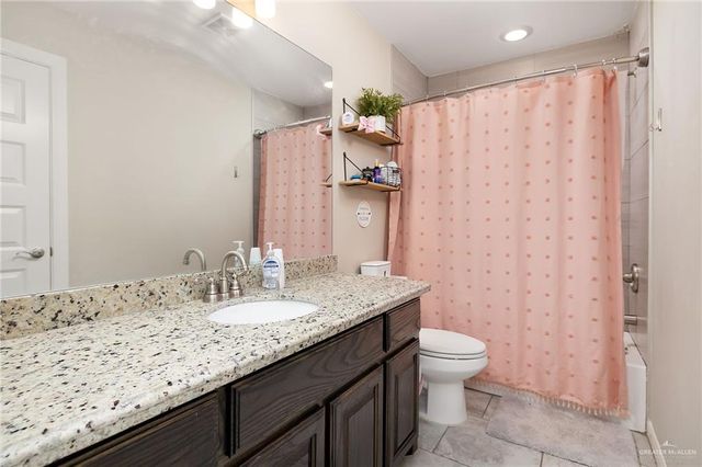 4512 Caddo Lane, Mcallen, TX 78504