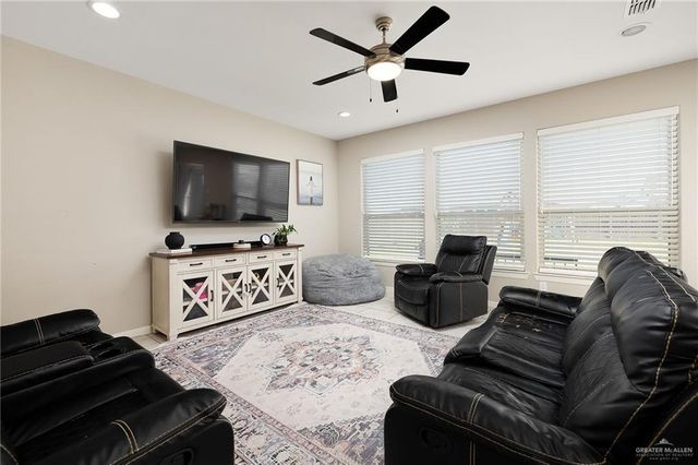 4512 Caddo Lane, Mcallen, TX 78504