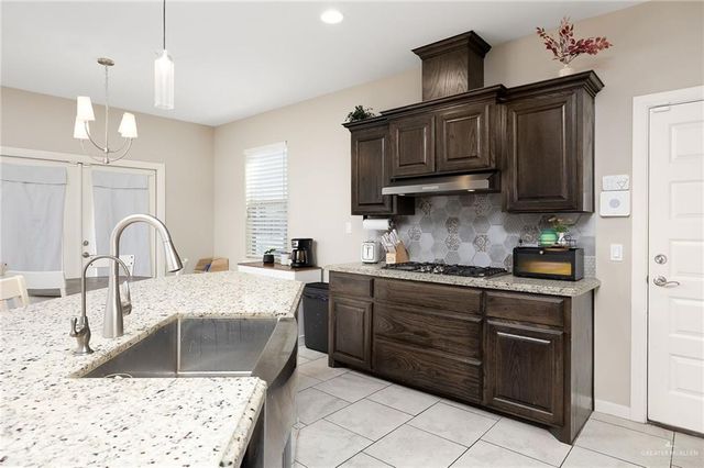 4512 Caddo Lane, Mcallen, TX 78504