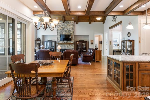 587 Autumn Sky Drive, Hendersonville, NC 28792