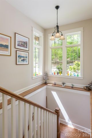 587 Autumn Sky Drive, Hendersonville, NC 28792