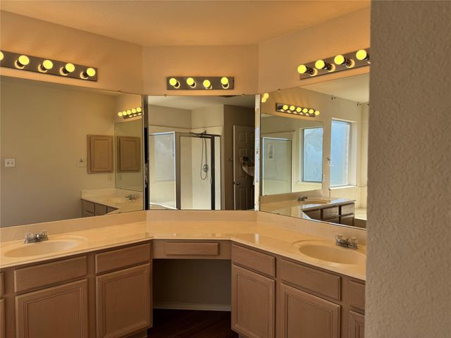 414 Darkwoods DR, Cedar Park, TX 78613