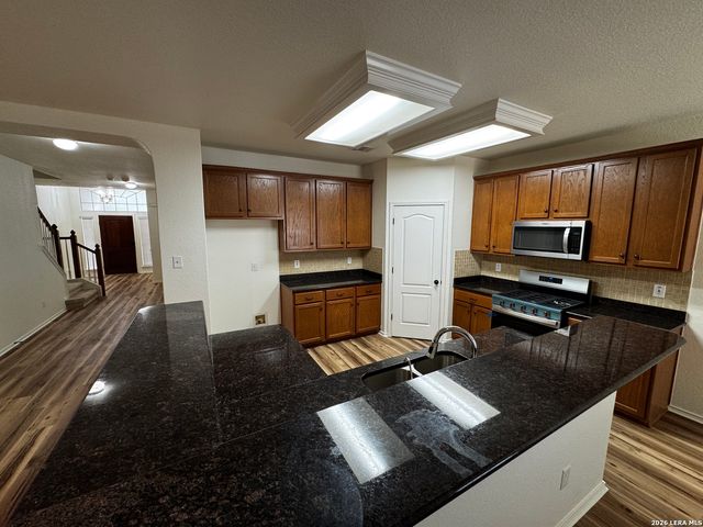 5911 Cinnabar, San Antonio, TX 78222