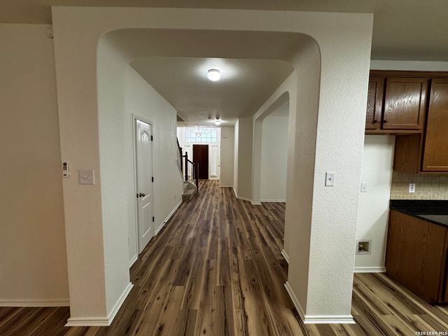 5911 Cinnabar, San Antonio, TX 78222