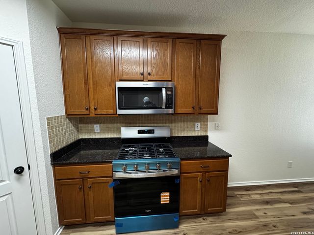 5911 Cinnabar, San Antonio, TX 78222