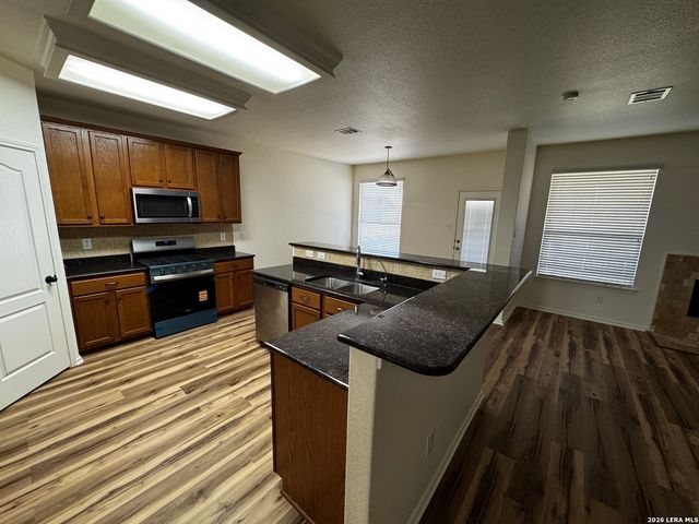 5911 Cinnabar, San Antonio, TX 78222