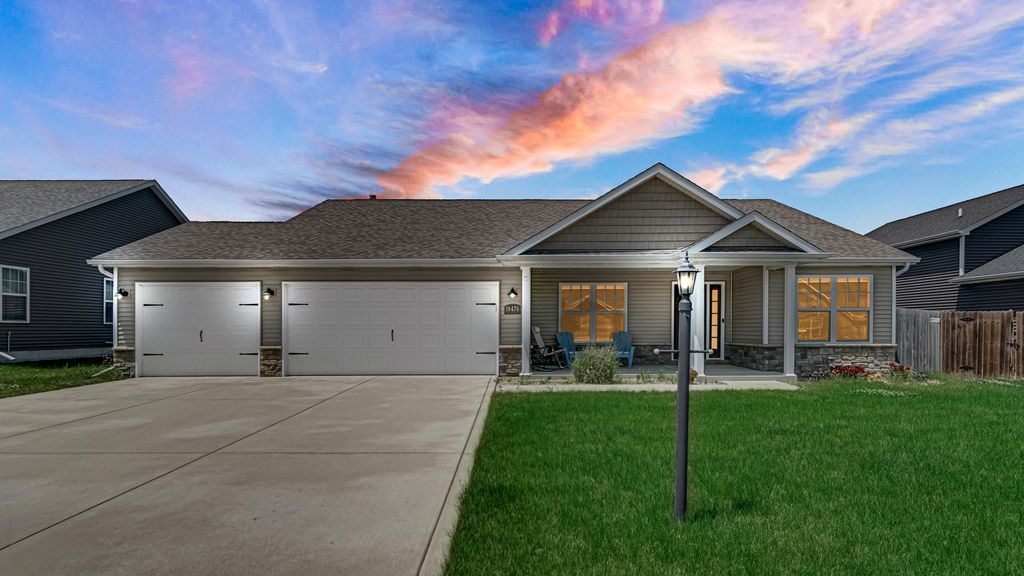 18476 Platinum Drive, Lowell, IN 46356