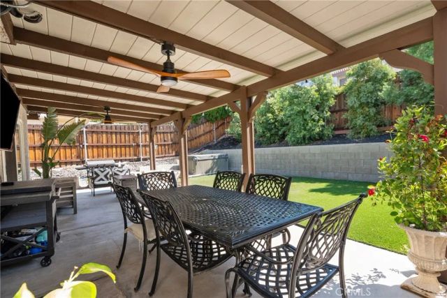 28818 Oak Spring Canyon Road, Canyon Country, CA 91387