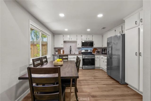 28818 Oak Spring Canyon Road, Canyon Country, CA 91387