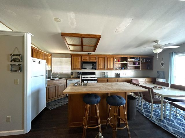 65 2nd ST. Havasu Lake, Needles, CA 92363