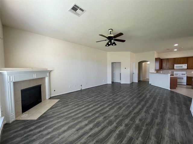 19330 Dawntreader Drive, Cypress, TX 77429