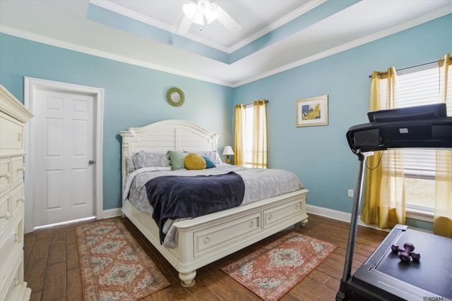 2047 Falconcrest Dr, Denham Springs, LA 70726