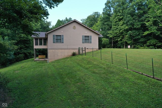 821 Brown Hill Lane, Nashville, IN 47448