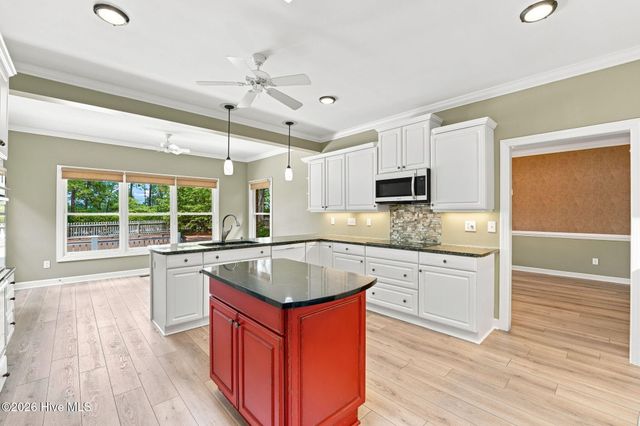10 Eldorado Lane, Pinehurst, NC 28374
