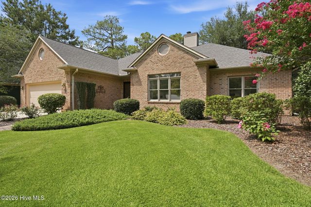 10 Eldorado Lane, Pinehurst, NC 28374