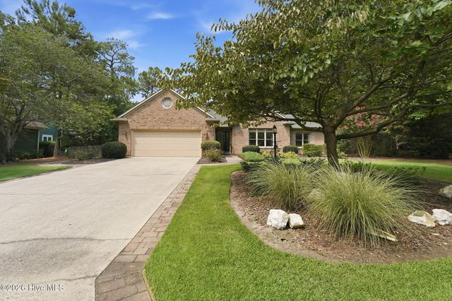 10 Eldorado Lane, Pinehurst, NC 28374