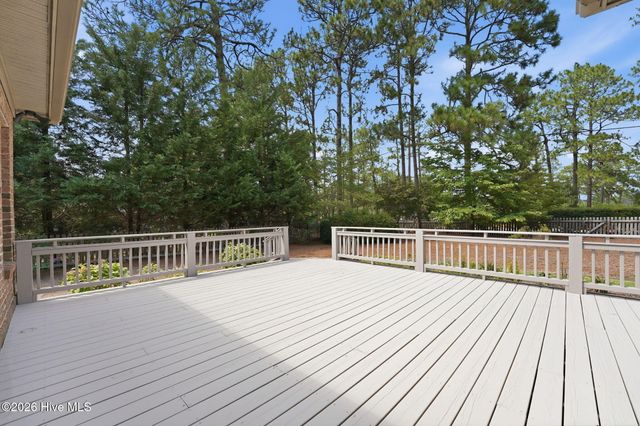 10 Eldorado Lane, Pinehurst, NC 28374