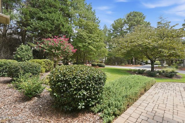 10 Eldorado Lane, Pinehurst, NC 28374