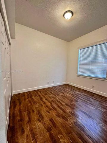 1761 ASPEN LN, Weston, FL 33327