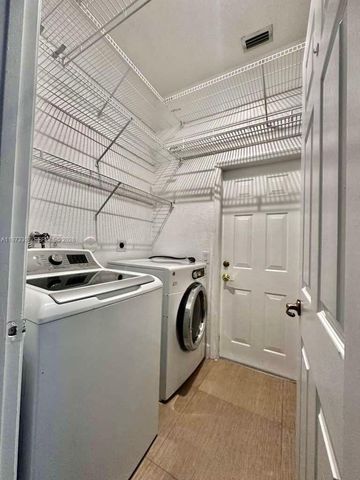 1761 ASPEN LN, Weston, FL 33327