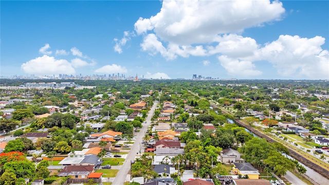 6566 SW 35th St, Miami, FL 33155