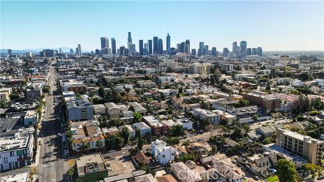 121 S Coronado Street, Los Angeles, CA 90057