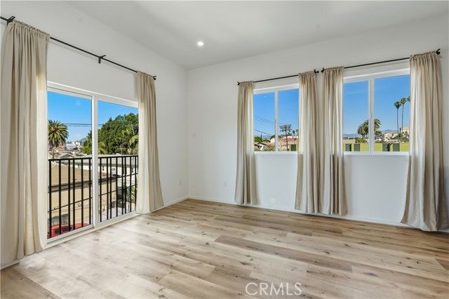 121 S Coronado Street, Los Angeles, CA 90057