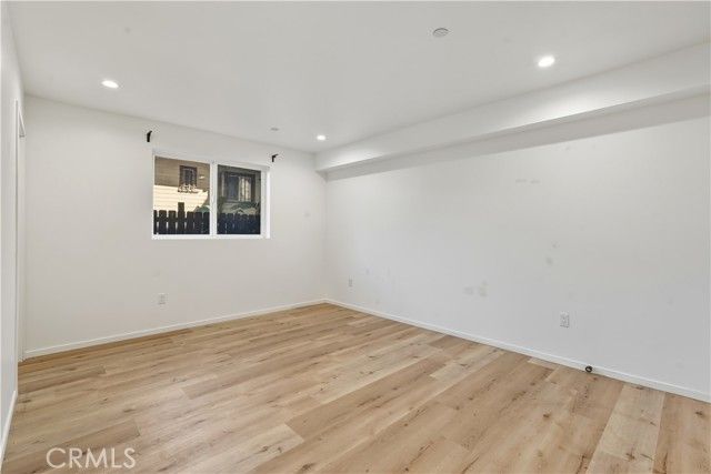 121 S Coronado Street, Los Angeles, CA 90057