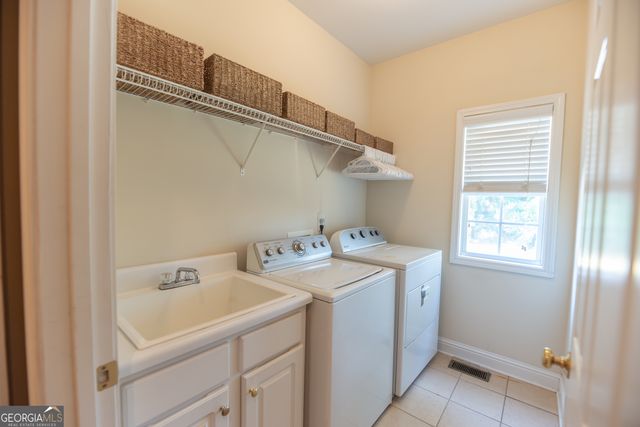 155 Millstone Drive, Fayetteville, GA 30215