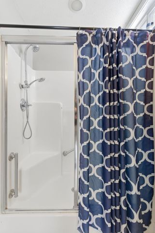 413 Forest Ridge Drive, Frankfort, KY 40601