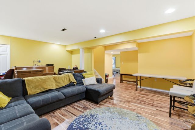 413 Forest Ridge Drive, Frankfort, KY 40601