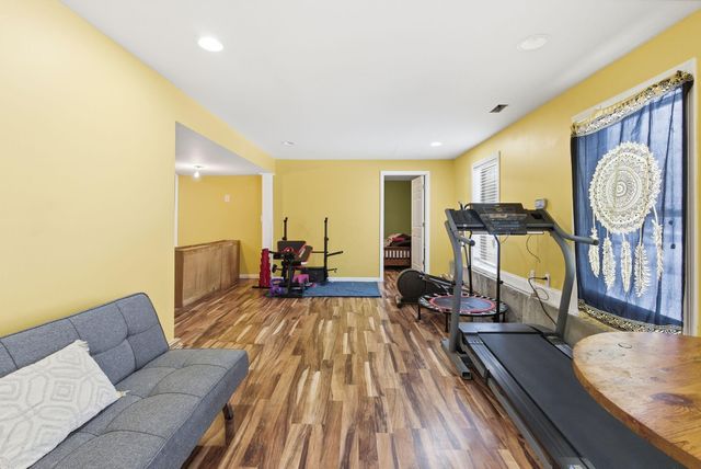 413 Forest Ridge Drive, Frankfort, KY 40601