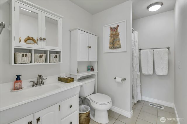 131 S 324th Place, Federal Way, WA 98003