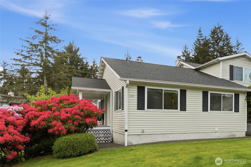 131 S 324th Place, Federal Way, WA 98003