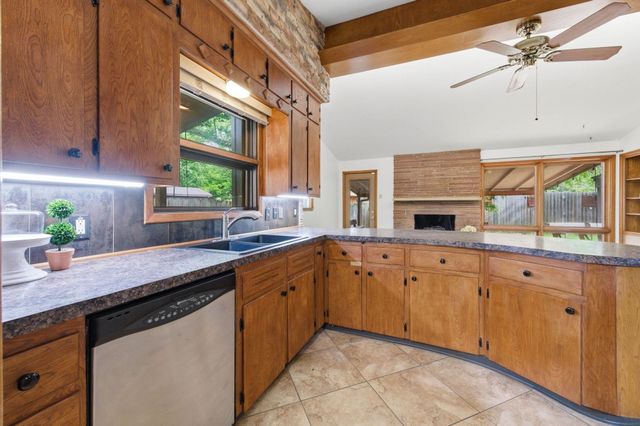 6520 E Marjorie, Wichita, KS 67206