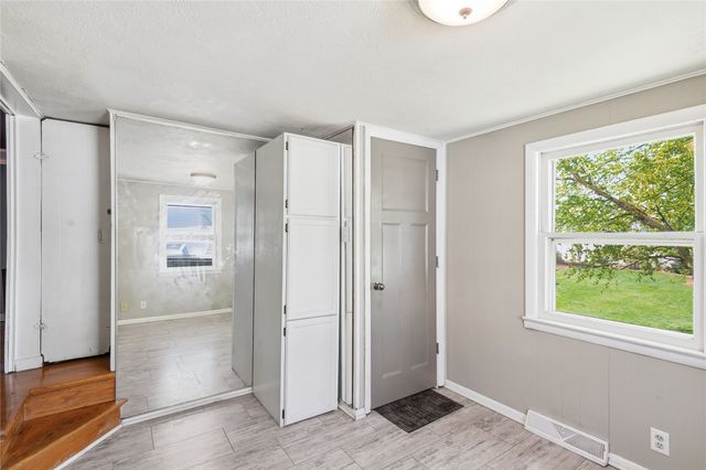 504 4th Street, West Des Moines, IA 50265
