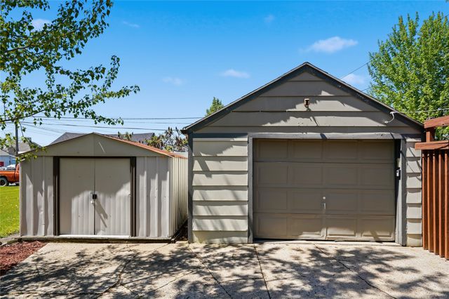 504 4th Street, West Des Moines, IA 50265