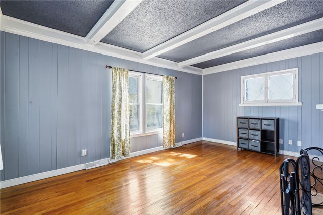 504 4th Street, West Des Moines, IA 50265