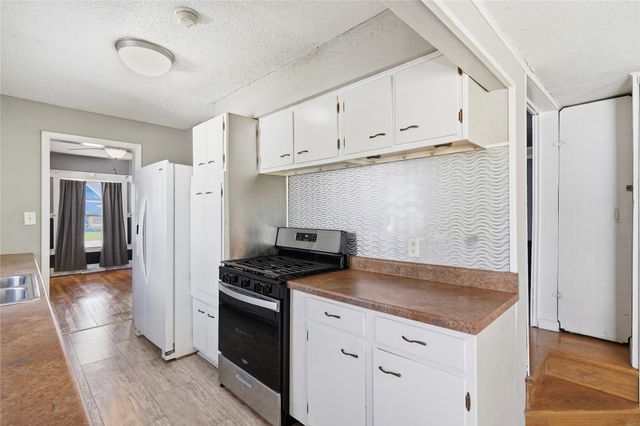 504 4th Street, West Des Moines, IA 50265