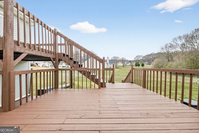 197 Ridgeland Drive, Maysville, GA 30558