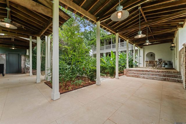 7613 Sevenoaks Ave, Baton Rouge, LA 70806