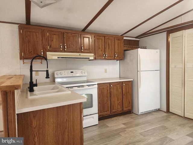 17 MOUNTAIN VIEW TERRACE, Newville, PA 17241