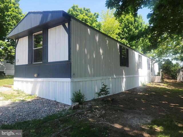17 MOUNTAIN VIEW TERRACE, Newville, PA 17241