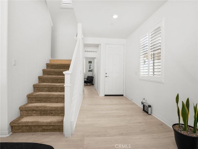 1705 Gold Medal Ln, Redlands, CA 92374