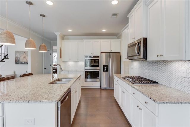 8760 Mica Creek, Ball Ground, GA 30107